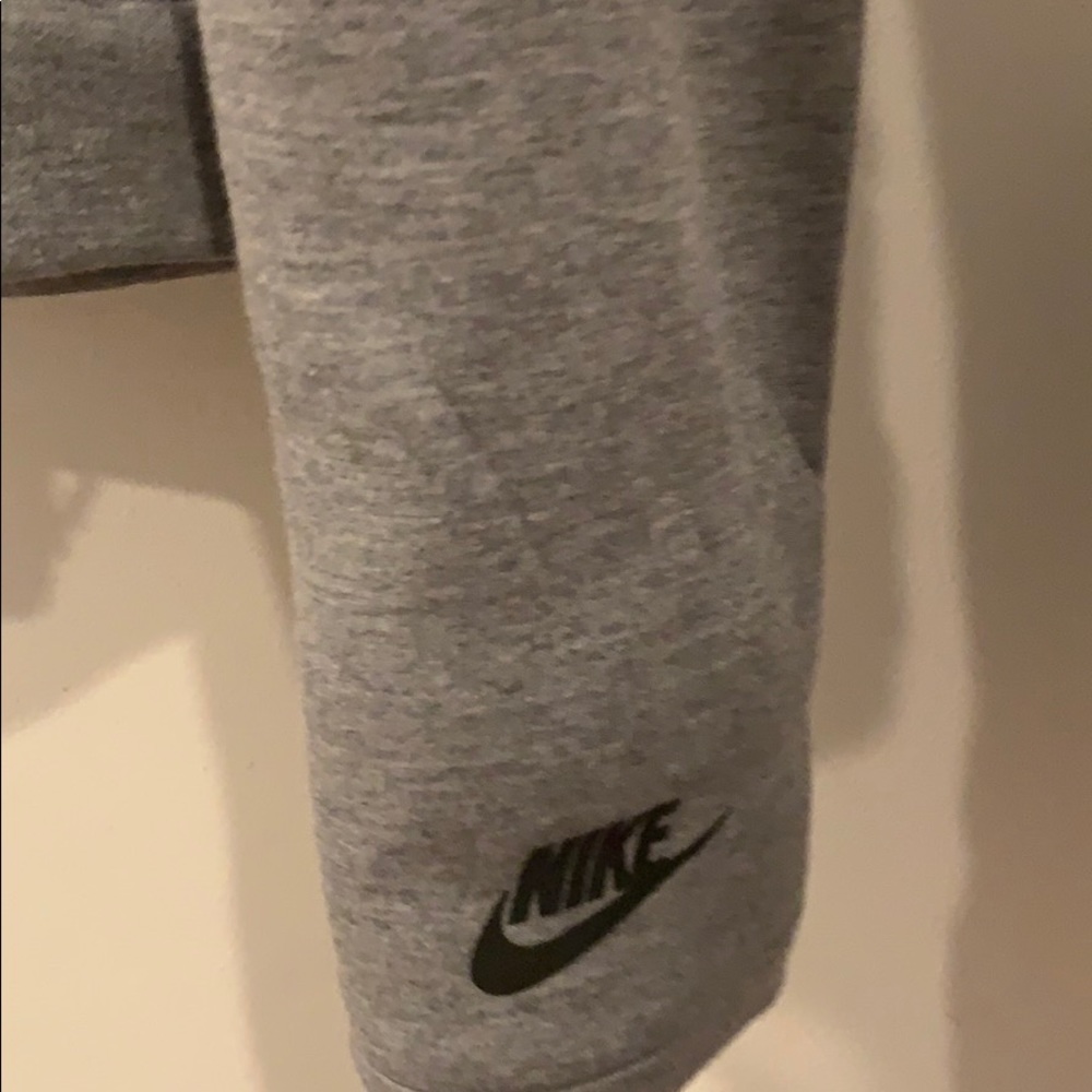 Nike Jacket - Picture 4 of 7